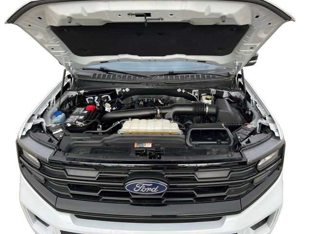 Certified 2025 Ford Expedition Active AWD/4WD image 16