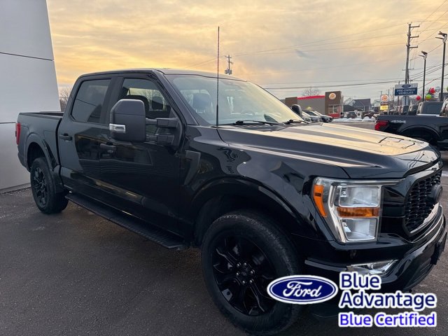 Certified 2022 Ford F150 XL w/ STX Black Appearance Package image 4