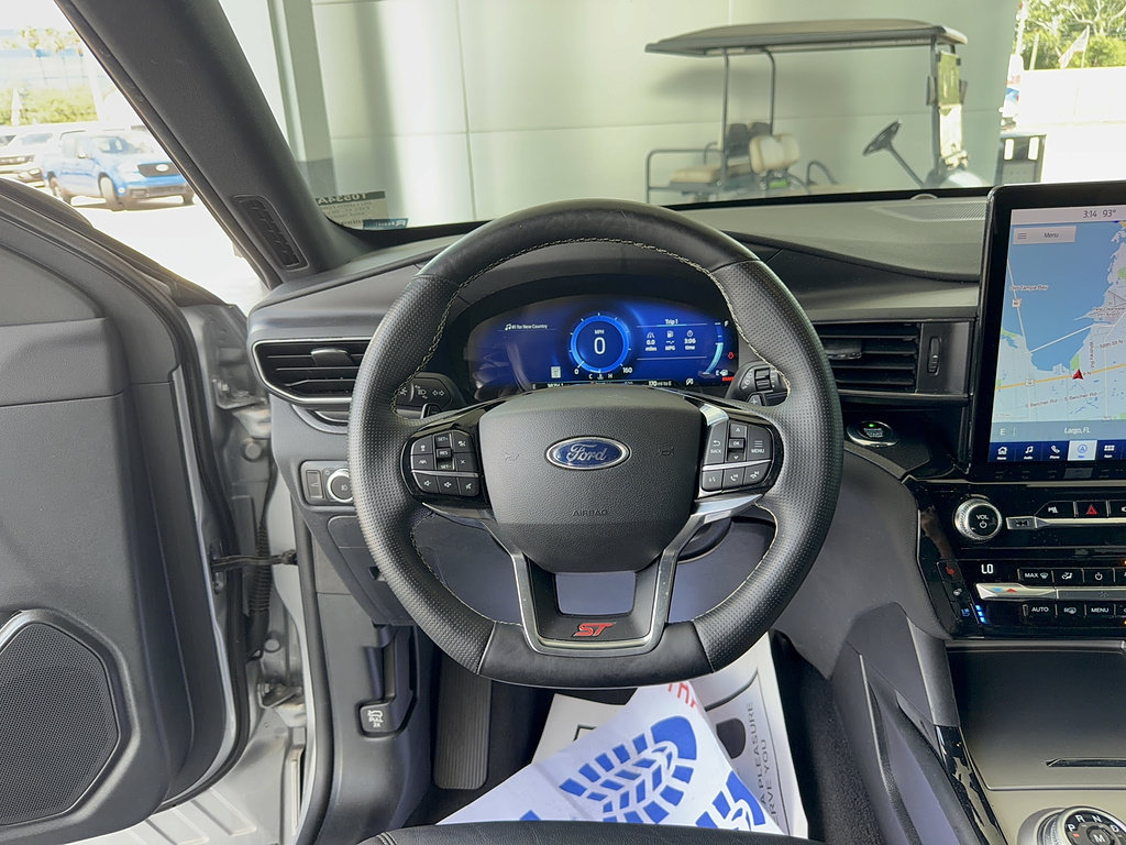 Certified 2021 Ford Explorer ST w/ Equipment Group 401A AWD/4WD image 33
