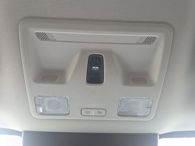 Certified 2025 Ford Maverick XLT w/ Equipment Group 301A image 28