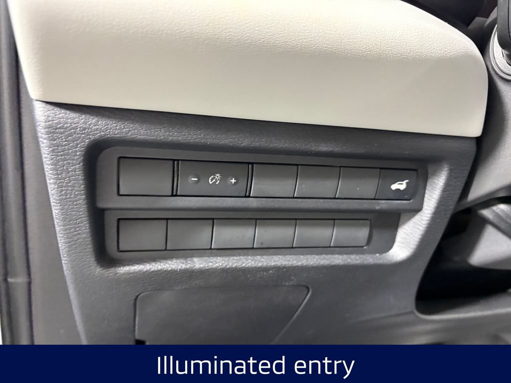 Used 2023 Mitsubishi Outlander SEL FWD image 13