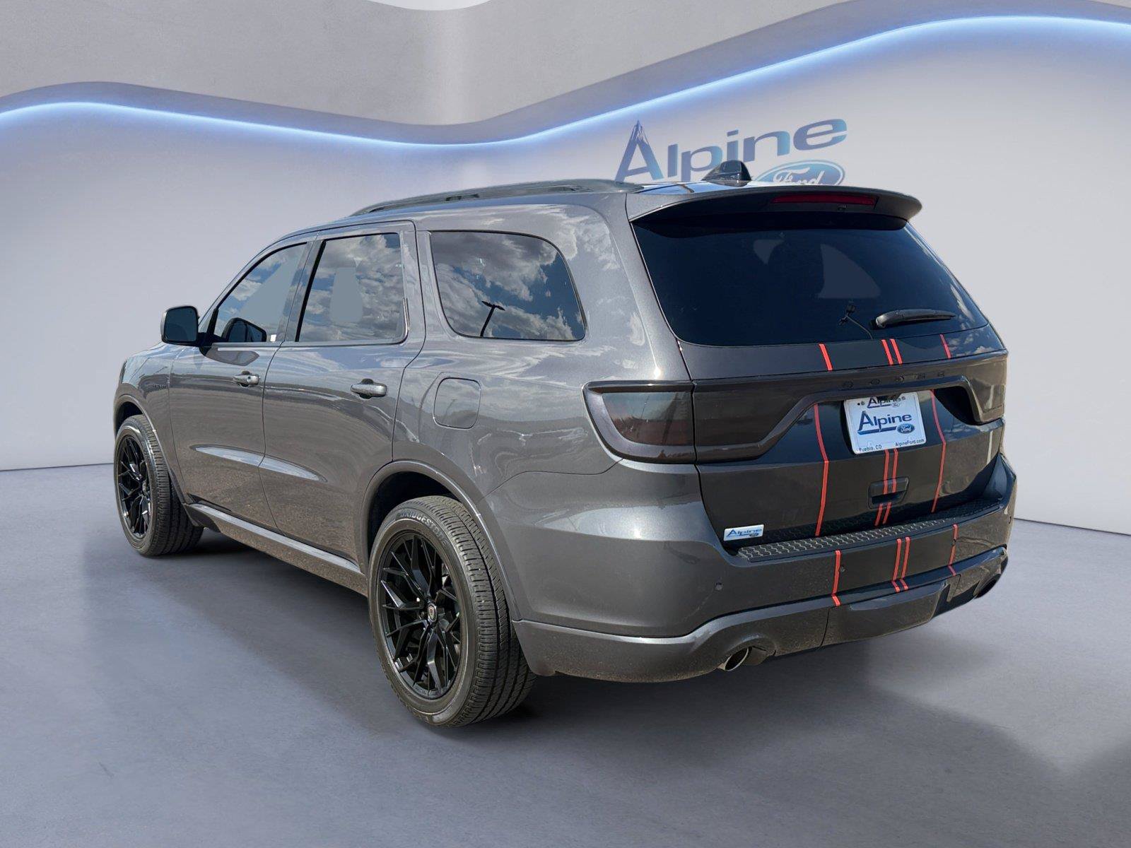 Used 2025 Dodge Durango R/T AWD/4WD image 4