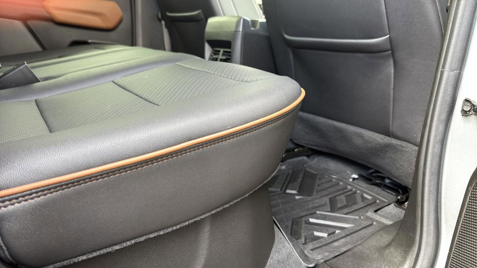 Used 2023 GMC Canyon AT4 w/ AT4 Premium Package image 25