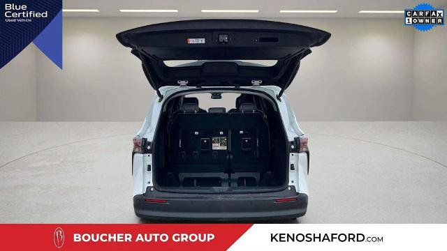 Used 2025 Toyota Sienna XLE FWD image 9