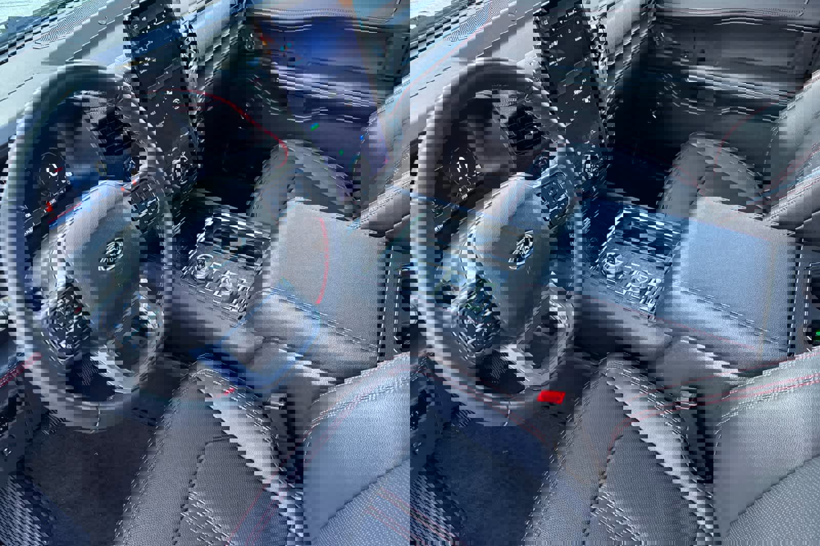 Certified 2024 Ford Expedition Limited image 11