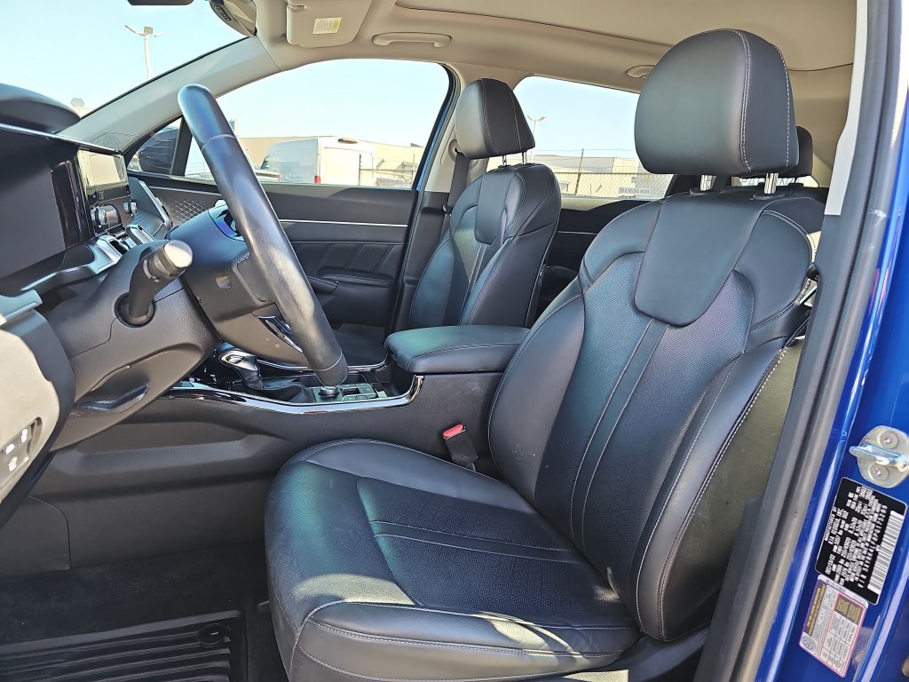 Used 2023 Kia Sorento SX FWD image 15
