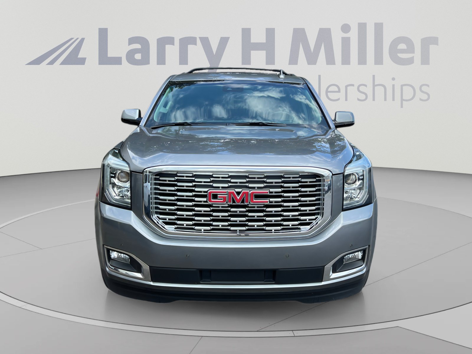 Used 2020 GMC Yukon Denali AWD/4WD image 8