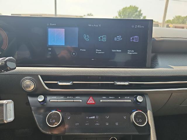 Used 2025 Hyundai Sonata SEL FWD image 19