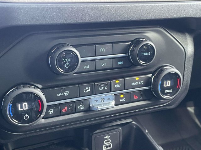 Certified 2026 Ford Bronco Outer Banks AWD/4WD image 9