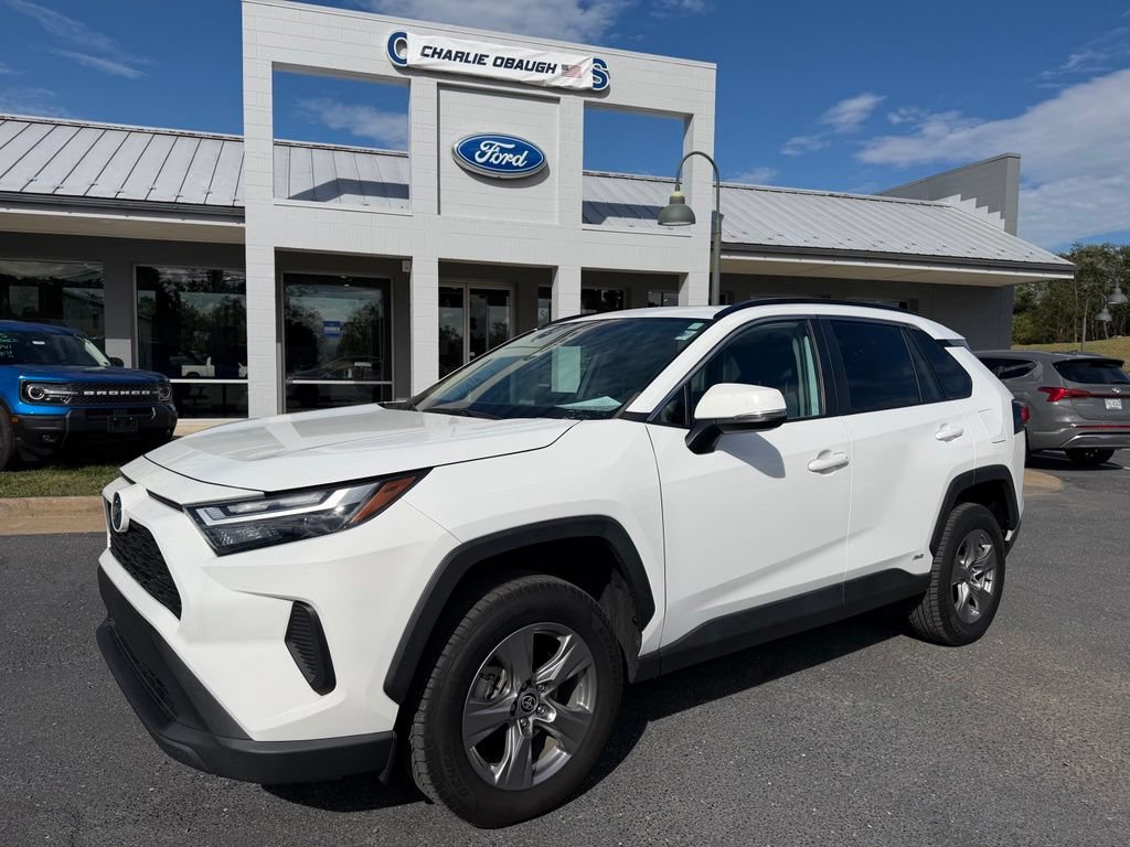 Used 2023 Toyota RAV4 XLE w/ Convenience Package AWD/4WD image 1