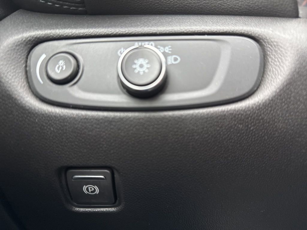 Used 2022 Chevrolet Blazer LT w/ Redline Edition image 62