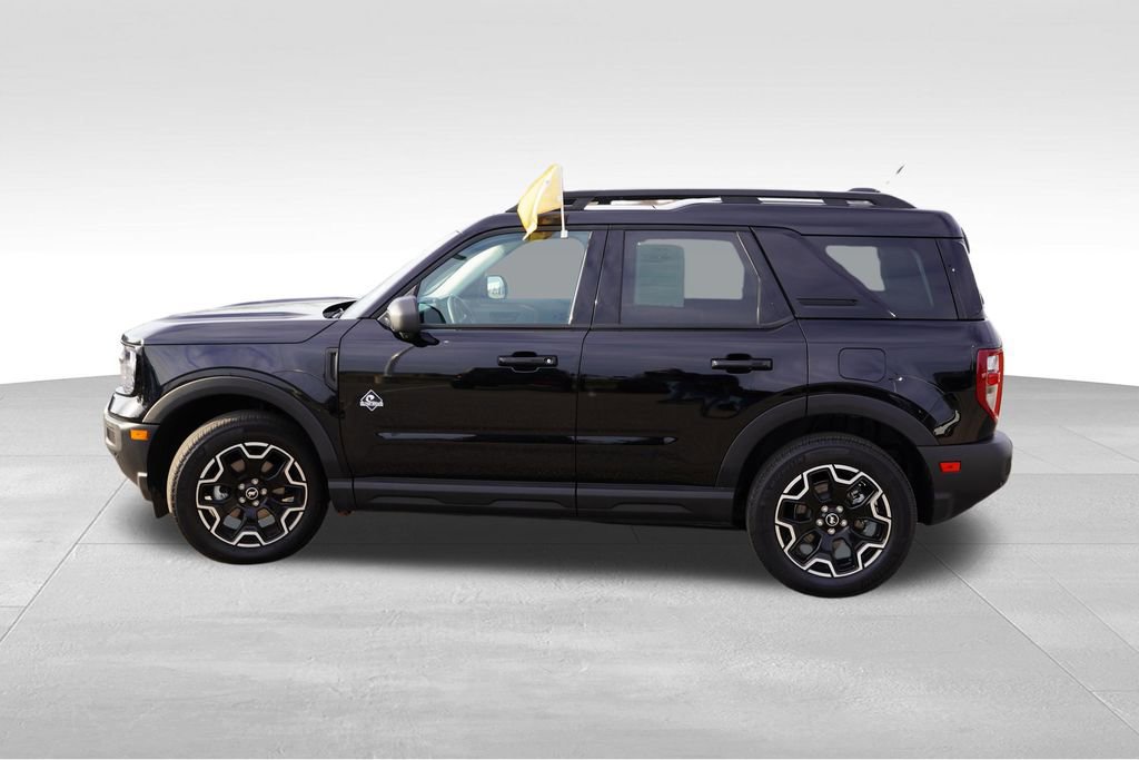 Certified 2025 Ford Bronco Sport Outer Banks w/ Outer Banks Tech Package+ image 3