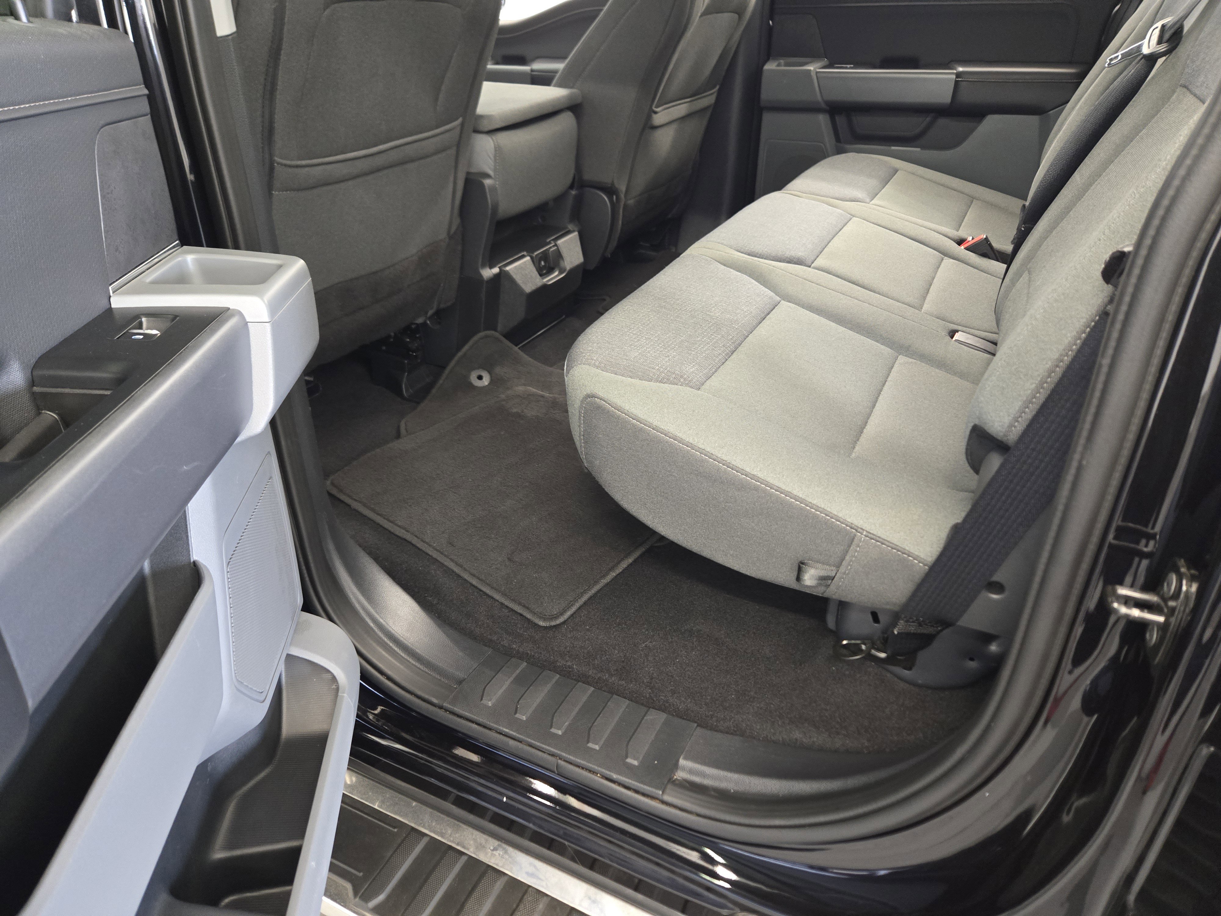 Certified 2025 Ford F150 XLT w/ Equipment Group 301A Standard image 28