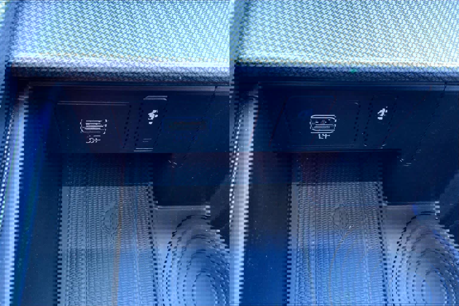 Used 2022 Hyundai Palisade Calligraphy image 30