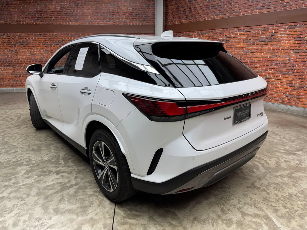 Used 2023 Lexus RX 350 Premium w/ Accessory Package (Z1) AWD/4WD image 2