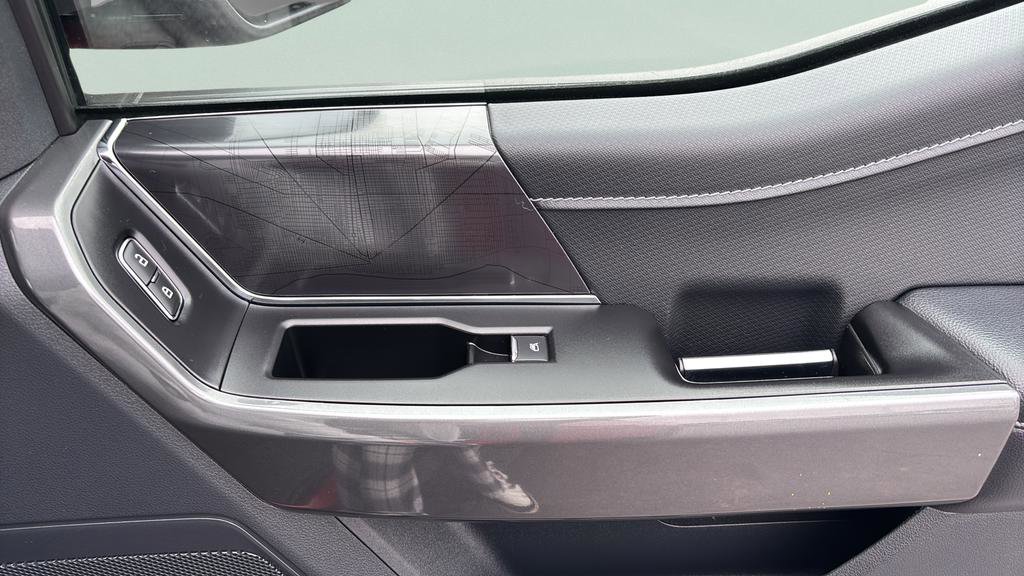 Certified 2022 Ford F150 XLT w/ Equipment Group 302A High image 21