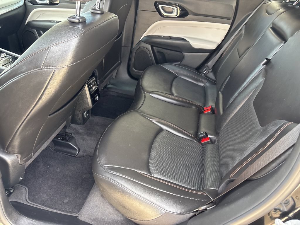 Used 2022 Jeep Compass Limited AWD/4WD image 28