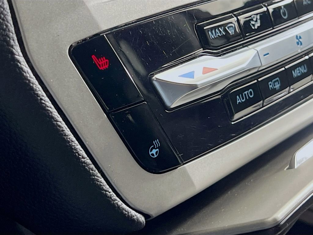 Certified 2023 Ford Explorer XLT w/ Equipment Group 202A AWD/4WD image 25