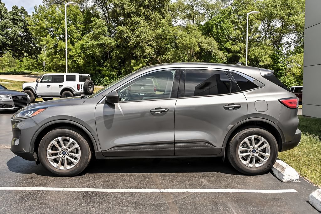 Certified 2022 Ford Escape SE w/ Cold Weather Package AWD/4WD image 7