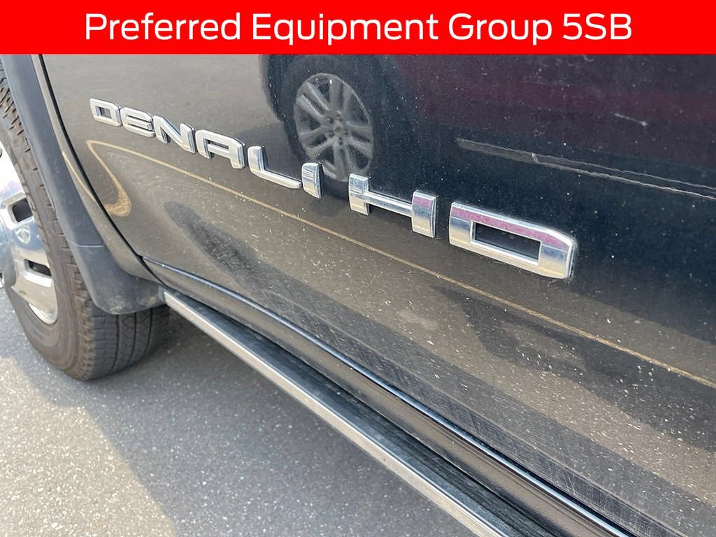 Used 2024 GMC Sierra 3500 Denali Ultimate AWD/4WD image 7
