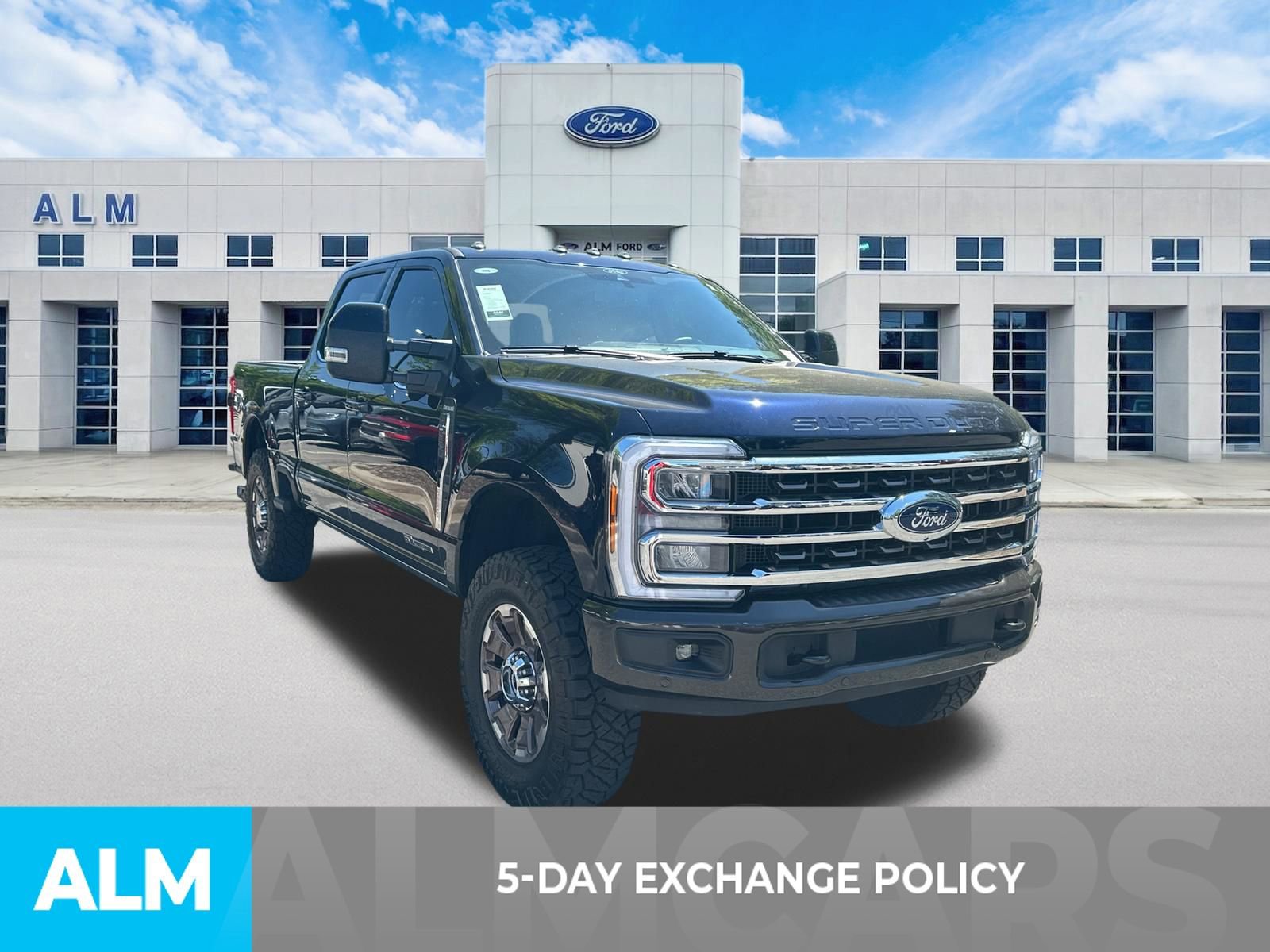 Certified 2025 Ford F250 King Ranch AWD/4WD image 3