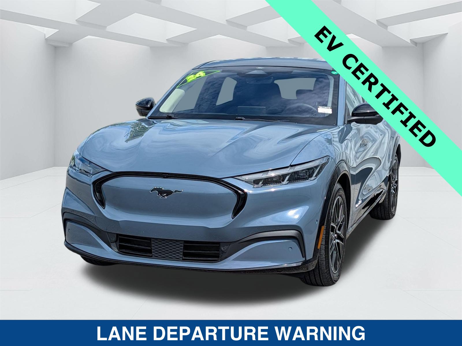 Certified 2024 Ford Mustang Mach-E Premium AWD/4WD image 8