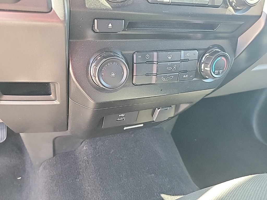 Certified 2018 Ford F150 XLT RWD image 26