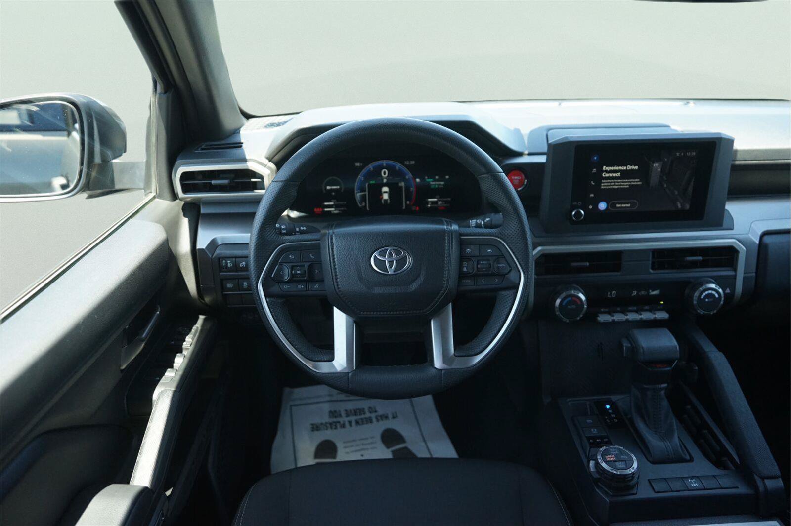 Used 2025 Toyota Tacoma TRD Off-Road AWD/4WD image 21