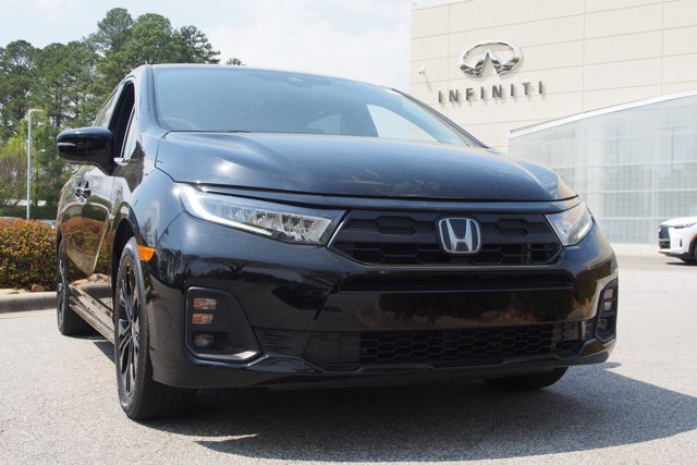 Used 2025 Honda Odyssey Sport-L image 2