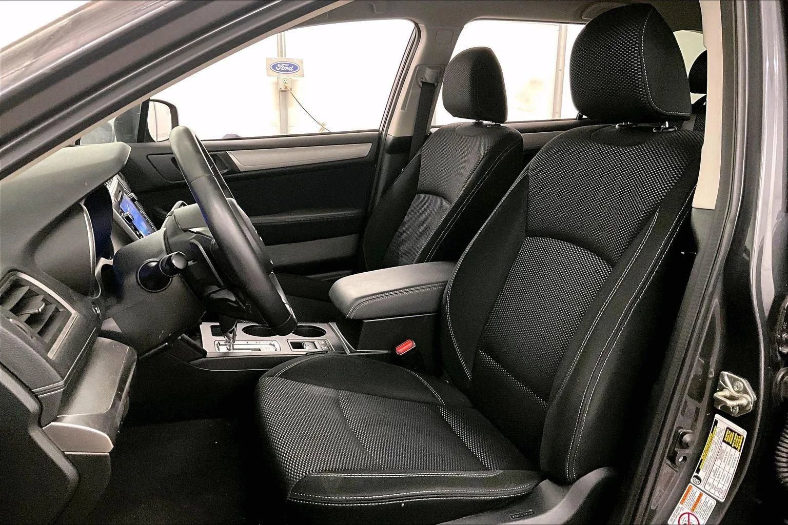 Used 2019 Subaru Outback 2.5i Premium image 24