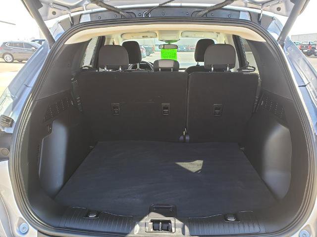 Certified 2022 Ford Escape SE w/ SE Sport Appearance Package image 8