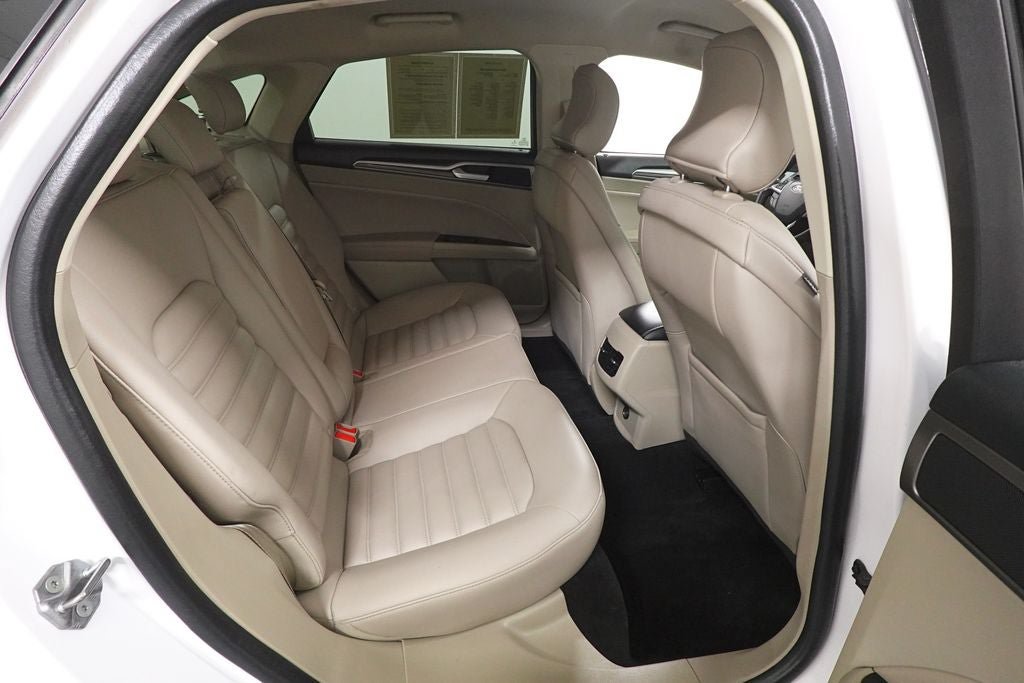 Certified 2019 Ford Fusion SEL FWD image 31