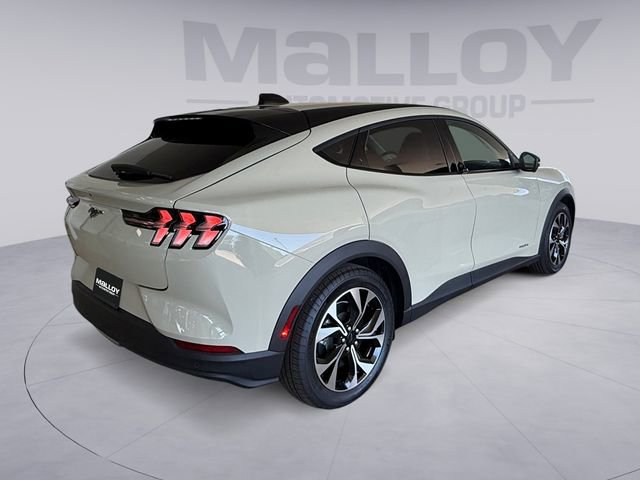 Certified 2025 Ford Mustang Mach-E Select RWD image 5