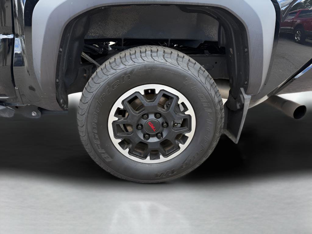Used 2024 Toyota Tacoma TRD Off-Road AWD/4WD image 24