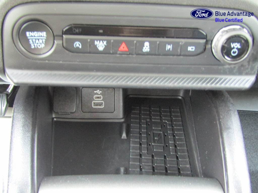 Certified 2025 Ford Bronco Sport Outer Banks w/ Outer Banks Tech Package+ AWD/4WD image 19