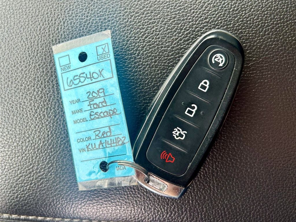 Certified 2019 Ford Escape SE AWD/4WD image 32