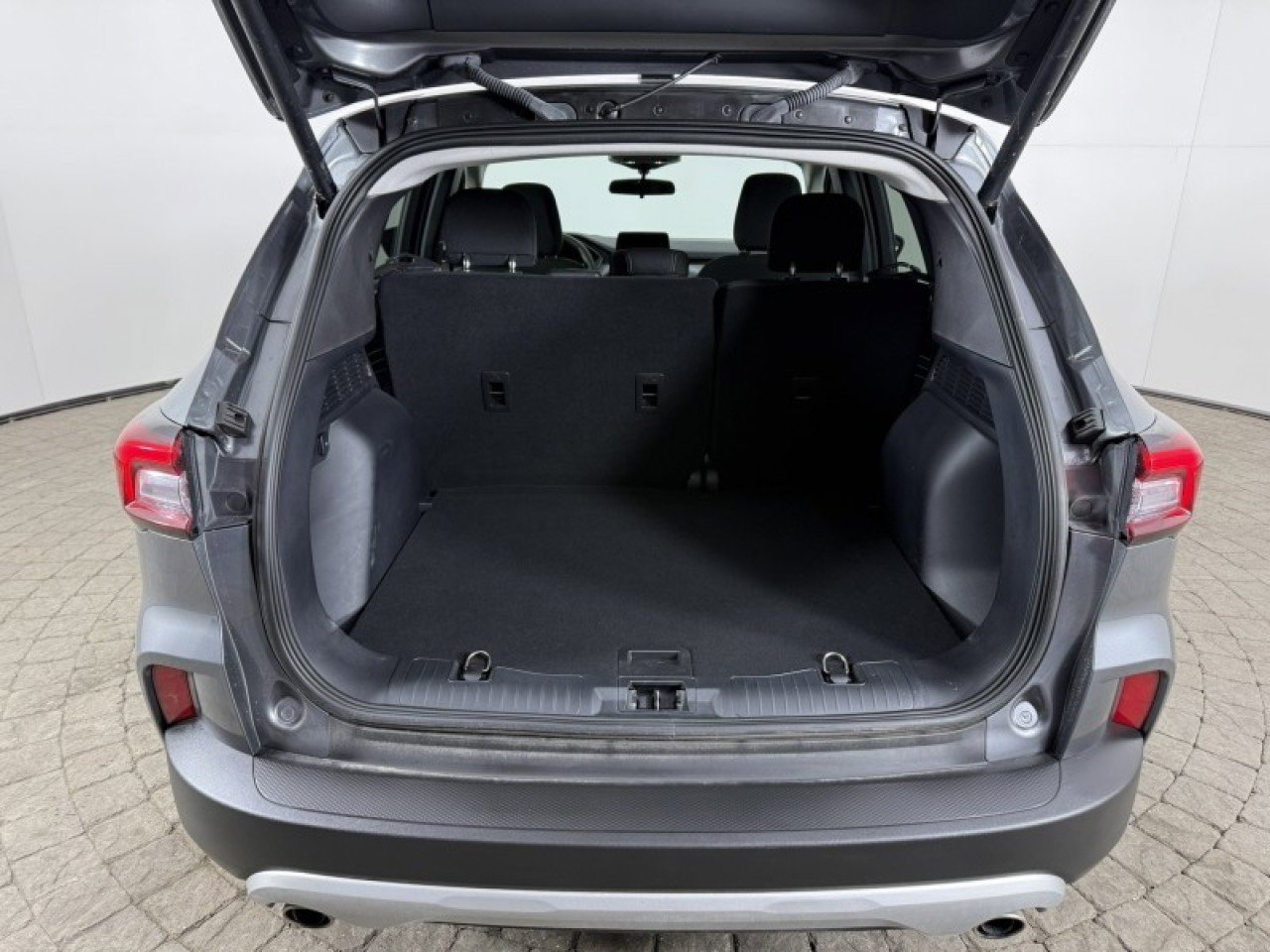 Certified 2023 Ford Escape Active AWD/4WD image 6