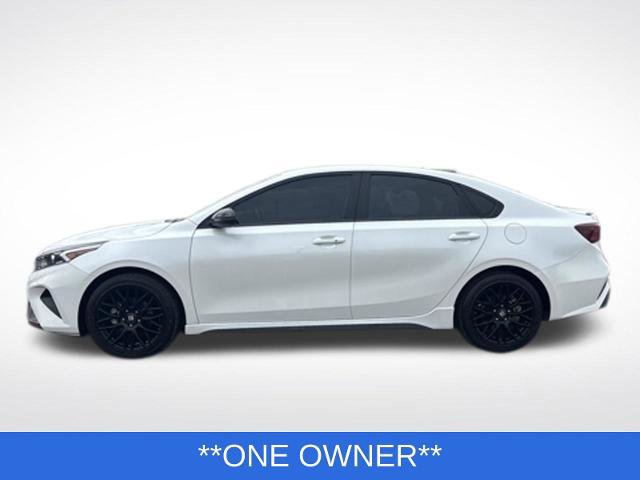 Used 2023 Kia Forte GT-Line w/ GT-Line Premium Package FWD image 3