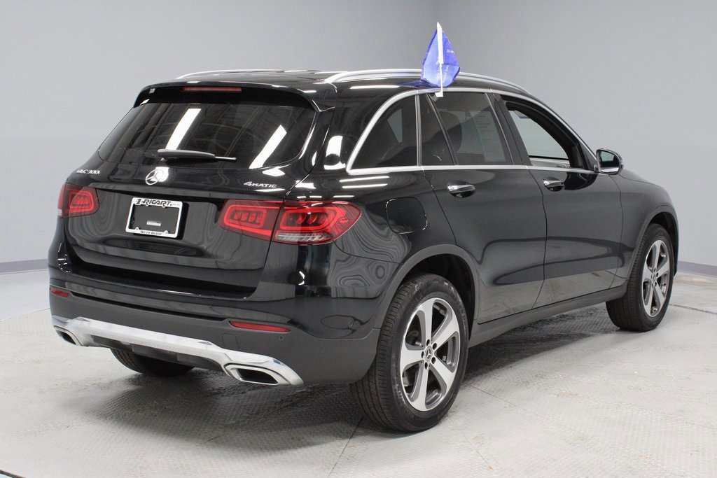 Used 2022 Mercedes-Benz GLC 300 4MATIC image 5