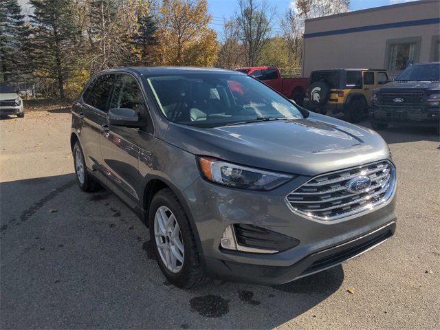 Certified 2022 Ford Edge SEL w/ Convenience Package image 2