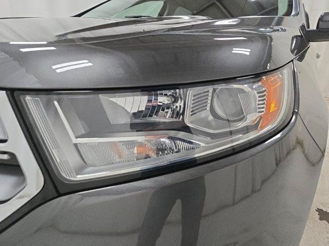 Certified 2018 Ford Edge Titanium w/ Class II Trailer Tow Package AWD/4WD image 21