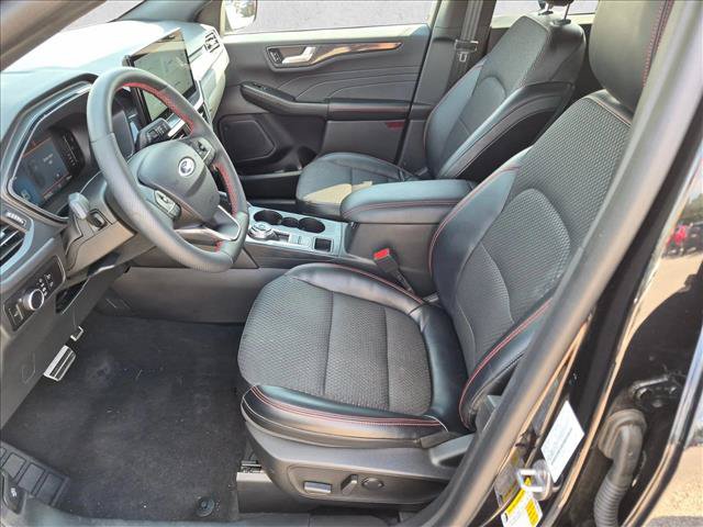 Certified 2023 Ford Escape ST-Line w/ Tech Pack #1 AWD/4WD image 21