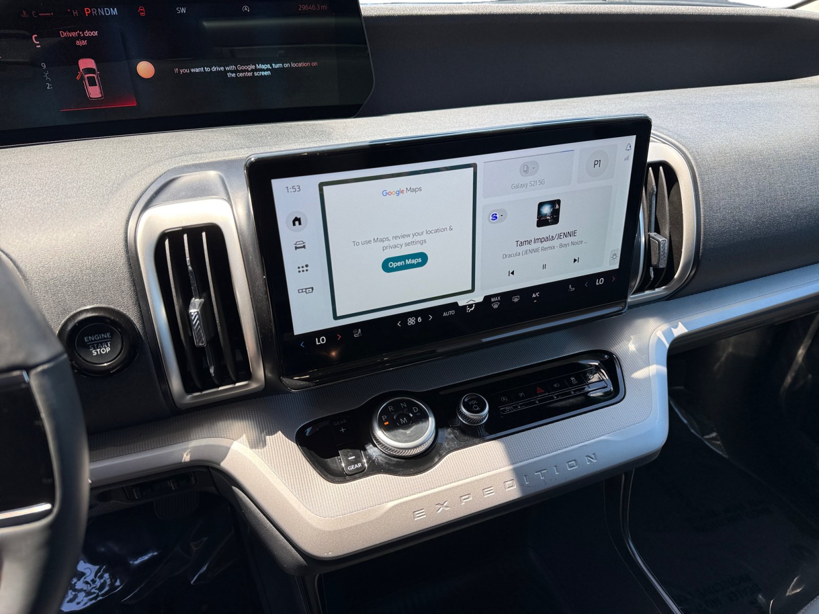 Certified 2025 Ford Expedition Active AWD/4WD image 12