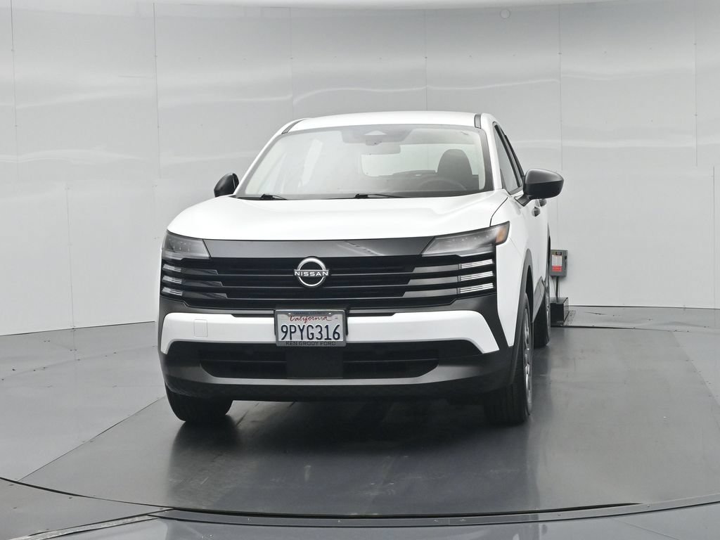 Used 2025 Nissan Kicks S FWD image 22