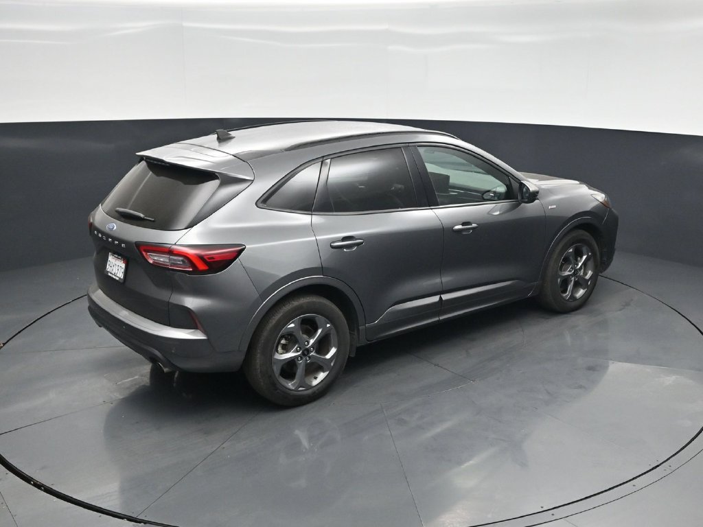 Certified 2023 Ford Escape ST-Line w/ Tech Pack #1 FWD image 42
