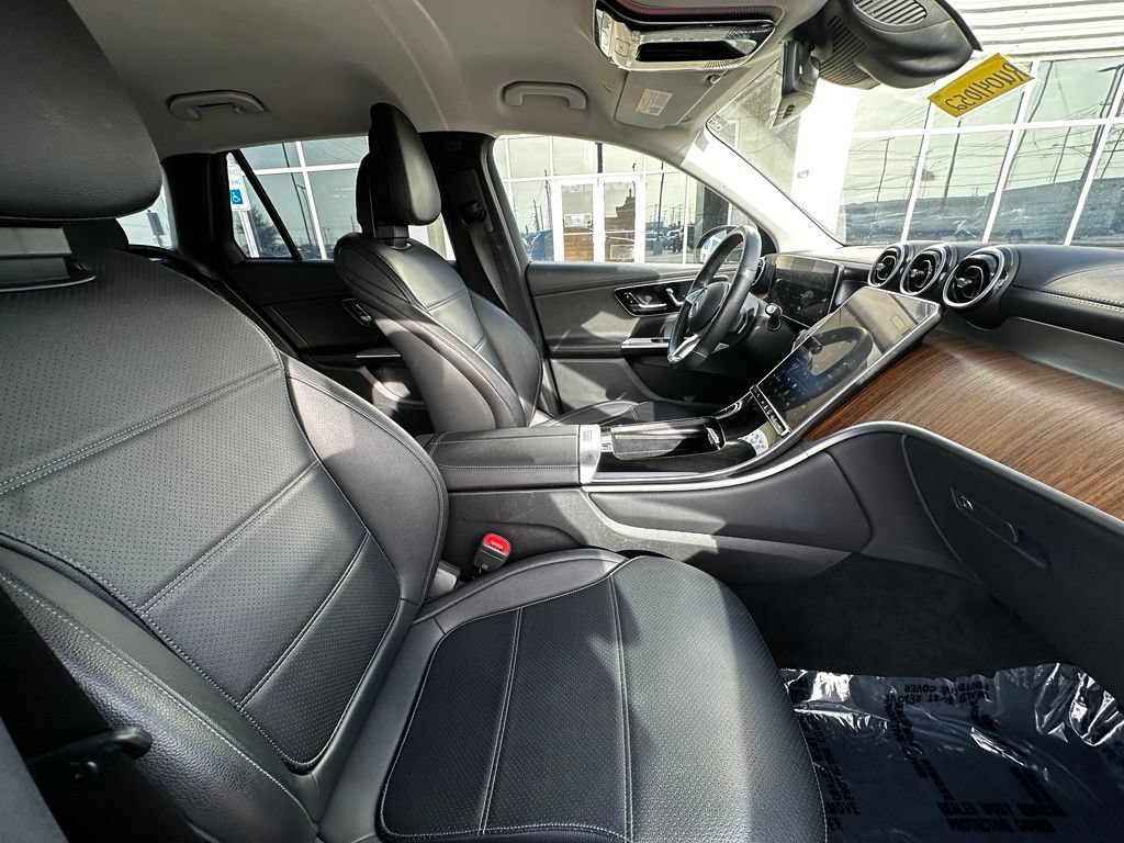 Used 2024 Mercedes-Benz GLC 300 image 22