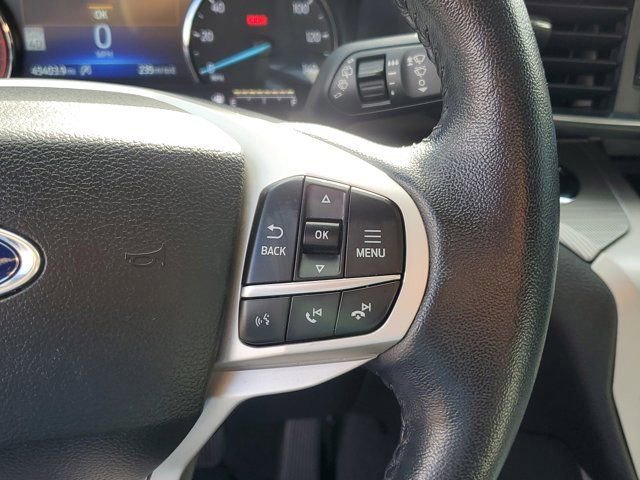 Certified 2021 Ford Explorer XLT w/ Equipment Group 202A image 24