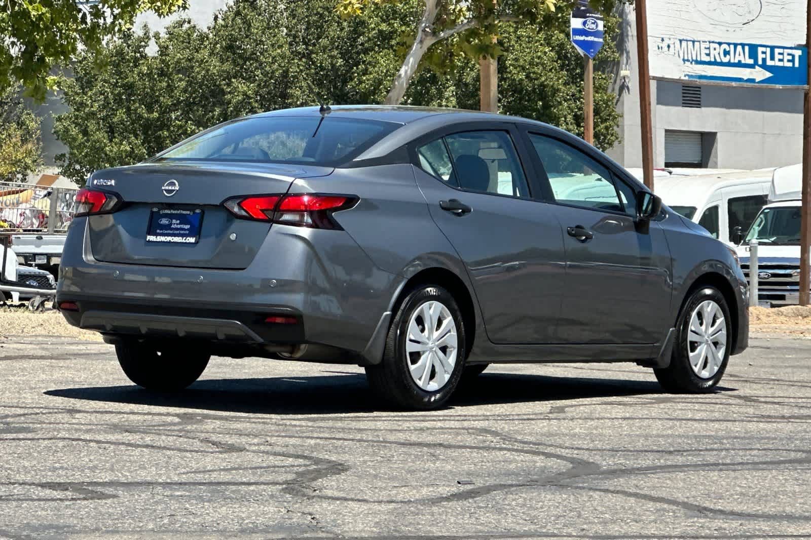 Used 2025 Nissan Versa S w/ Trunk Package FWD video 2