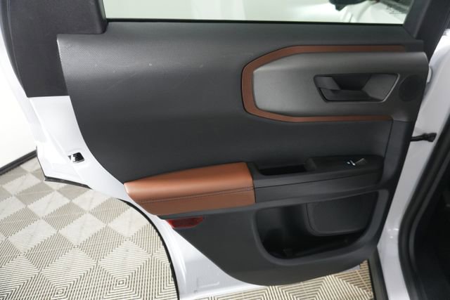 Certified 2025 Ford Bronco Sport Outer Banks w/ Outer Banks Tech Package+ AWD/4WD image 27