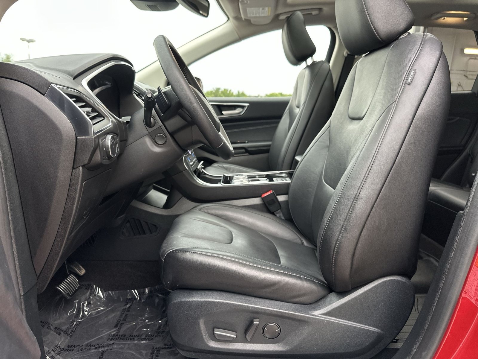 Certified 2020 Ford Edge Titanium w/ Equipment Group 301A AWD/4WD image 14